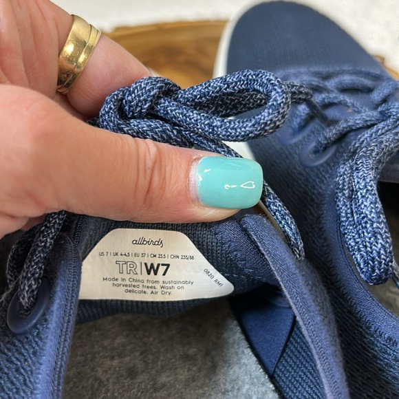 Allbirds Womens Tree Runners TR Running Shoes Lace Up Navy Blue White Size 7 - Picture 5 of 8